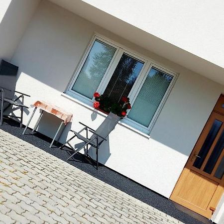 Apartman Jaruska Tyn nad Vltavou Ngoại thất bức ảnh